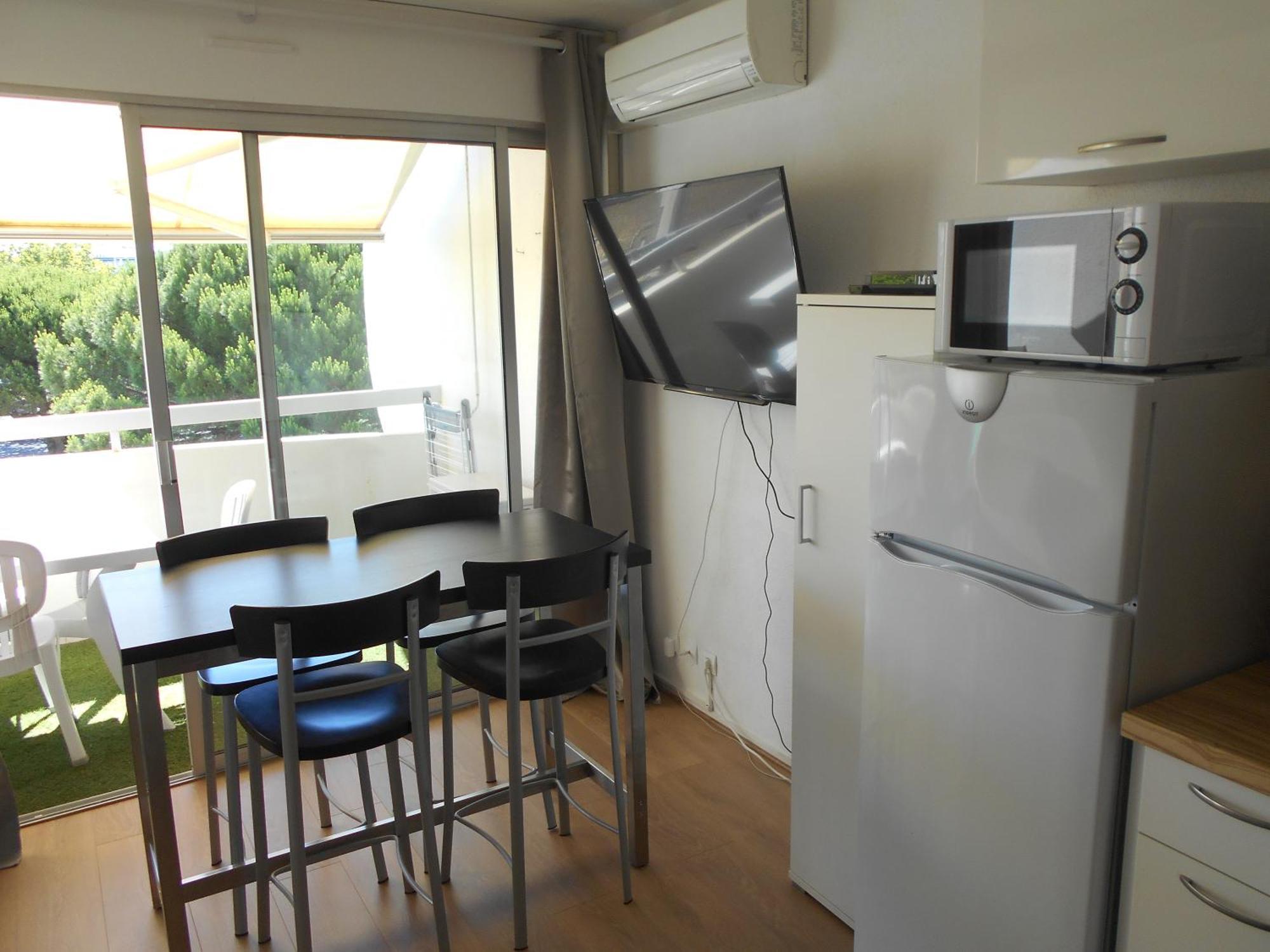 Vittoria Immobilier 7 -Reglement Sur Place - Cheques Vacances Acceptes Ла-Гранд-Мот Номер фото